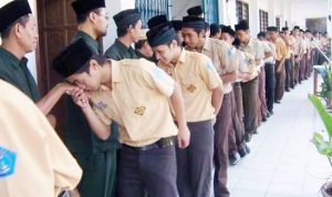 Gaji Guru Madrasah Kecil