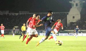 Persib v Felda