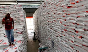 Pemerintah Lanjutkan Raskin Raskin