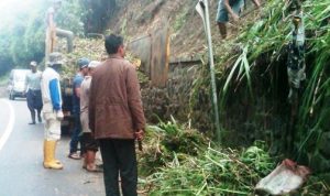 petugas kebersihan KBB