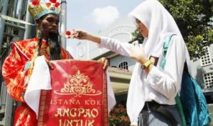 ANGPAO UNTUK AUSTRALIA - Bandung Ekspres