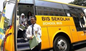 Bus Sekolah Gratis