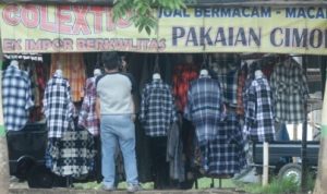 Larangan Pakaian Impor