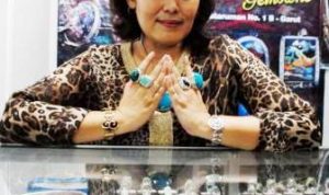 Hari Kedua, Jumlah Pengunjung Gemstone Festival Turun Gemstone Festival RRI - bandung ekspres
