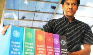 KAMUS Sunda - bandung ekspres