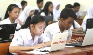 Batalkan Online untuk SMP