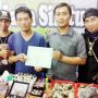 pemenang kontes (batu virus persia) - bandung ekspres