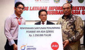 Asuransi-Air-Asia-bandung ekspres