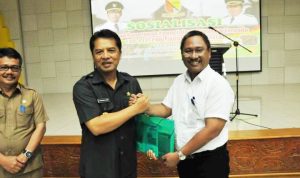 Bupati Ajak Petani Gunakan Pupuk Organik Bupati Bandung H Dadang Naser - bandung ekspres