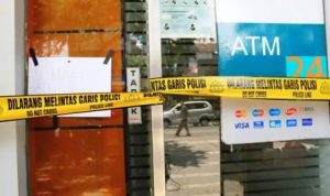 Pembobolan ATM BNI Gerlong- bandung ekspres