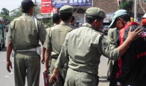 Razia Satpol PP - bandung ekspres