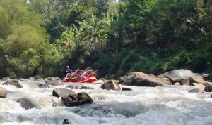 Sungai Jawa Barat - bandung ekspres