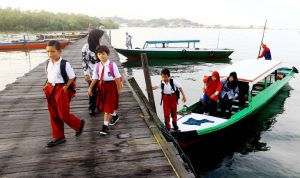 Usaha Siswa SD 006 Tabalar Meraih Pendidikan- bandung ekspres