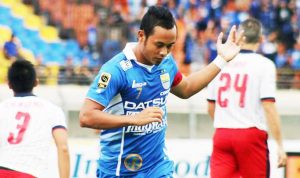 Atep Gelandang Persib Bandung