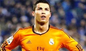 Ronaldo Legakan Don Carlo