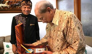 DN Teladani Mantan Bupati DN Teladani Mantan Bupati