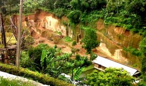 Pertambangan Tak Berizin