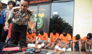 TANGKAP KOMPLOTAN BEGAL
