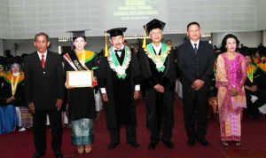 Belajar Tidak Mengenal Kata Akhir Wisuda Unjani