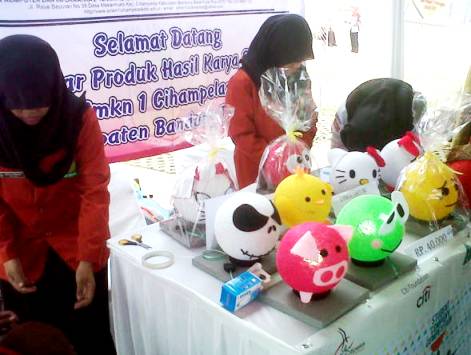 5 Sekolah Beradu Kreativitas Bandung Region Company Competition Youth Entepreneur Literacy