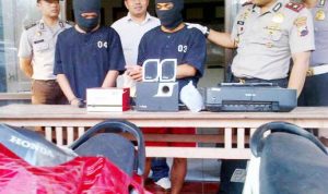 Dua Remaja Begal Perempuan Dua Remaja Begal Perempuan