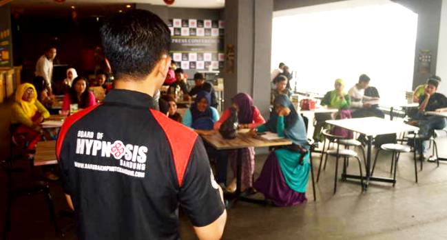 MD Plaza Gelar Seminar Hypnoparenting - bandung ekspres
