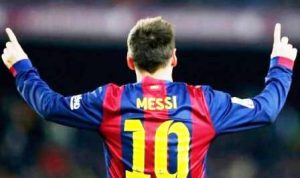 Megabintang Barcelona Lionel Messi melakukan selebrasi, usai mentecak gol beberapa waktu lalu.