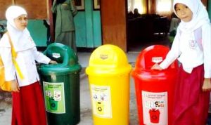 Peraturan yang melarang soal buang sampah - bandung ekspres