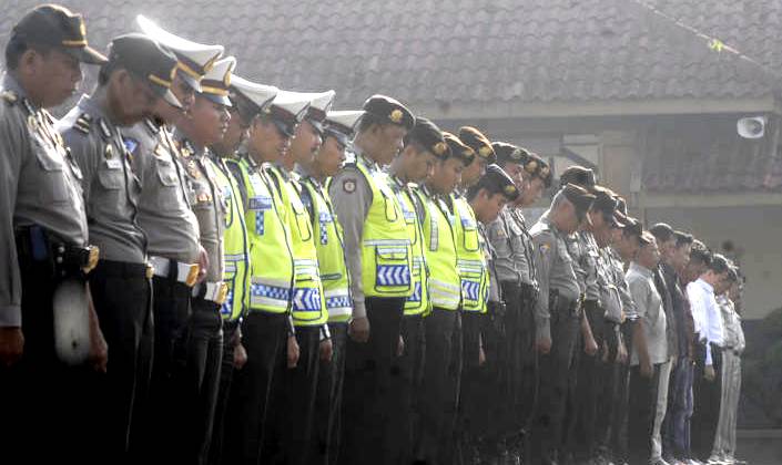 Siapkan Surat-surat Kendaraan Anda! Polres Cimahi Gelar Operasi Patuh 2015- bandung ekspres