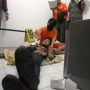 Rekonstruksi pembunuhan pekerja