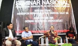 Seminar bertajuk merespon permasalhan bangsa saat ini