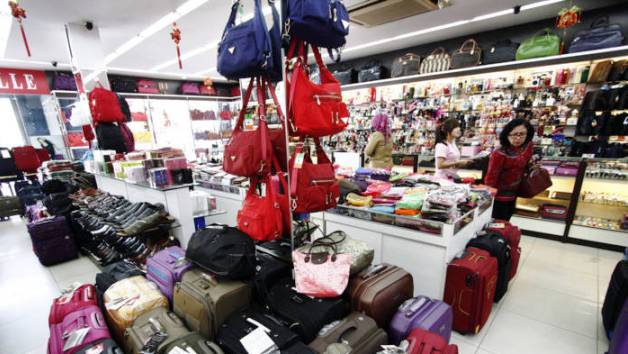 Tas Mewah bebas pajak - bandung ekspres