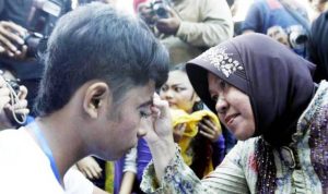 Wali Kota Surabaya Tri Rismaharini- bandung ekspres
