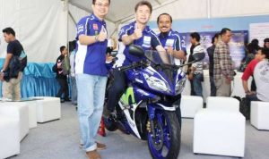 Yamaha Luncurkan YZF-R25 dan YZF-R15