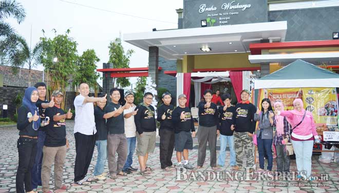 Alumni SMK Wirakarya