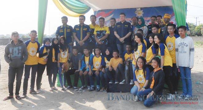 Angkatan Muda Pembaharuan Indonesia (AMPI) - bandung ekspres