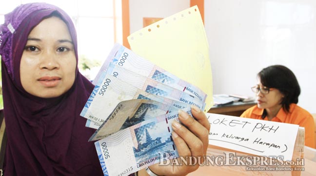 Dana Pendamping PKH Tak Kunjung Cair Bantuan PKH