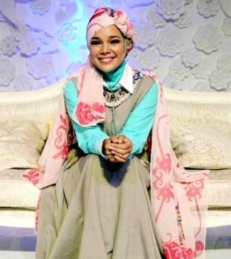Dewi Sandra