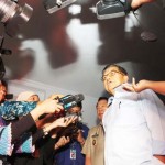 JK BERIKAN KETERANGAN PERS 2 - bandung ekspres