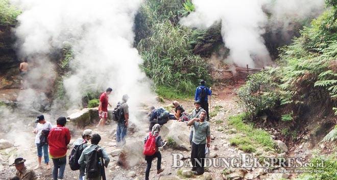 Simpan Kejutan di Balik Pegunungan Kamojang