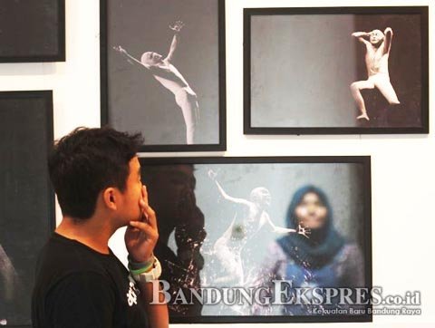 PAMERAN SENIN KELIMA