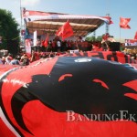 ISTIMEWA BANYAK MASSA: PDIP mencari calon kuat untuk melwan calon petahana di Pilkada Kabupaten Bandung Desember nanti.