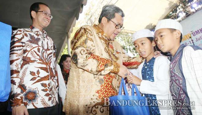 Bazar ramadan UMKM bjb 2015 - bandung ekspres