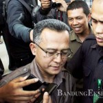 KPK Tangkap Tangan Hakim Terima THR KPK Amankan Ketua PTUN