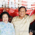 KOMPAK: Ketua Umum PDIP Megawati Soekarnoputri dan Ketum Gerindra Prabowo Subianto dalam sebuah kegiatan. Kedua partai tersebut akan bersinergi dalam Pilkada Kabupaten Bandung 2015.