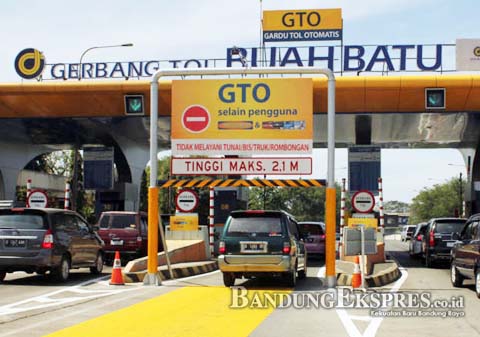 Pantau GTO Tol Buah Batu- bandung ekspres