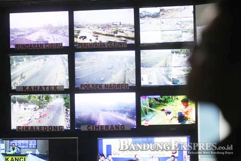 Pemantauan Jalur Nagreg melalui cctv - bandung ekspres
