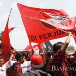 BANGUN KEPERCAYAAN: Melalui calon yang akan diusung pada Pilkada 9 Desember nanti, PDIP ingin menggeser popularitas dari incumbet dari jalur perseorangan.