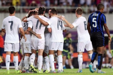 Kalah Kualitas, Nerazzuri Babak Belur TERTUNDUK: Pemain Inter Milan Jesus, tertunduk lesu usai gawangnya kembali kebobolan oleh Real Madrid, dalam International Champions Cup (IIC) 2015 3-0 tanpa balas. kemarin, (27/7).