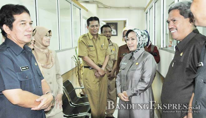 Sidak Walikota di Dinas pendidikan